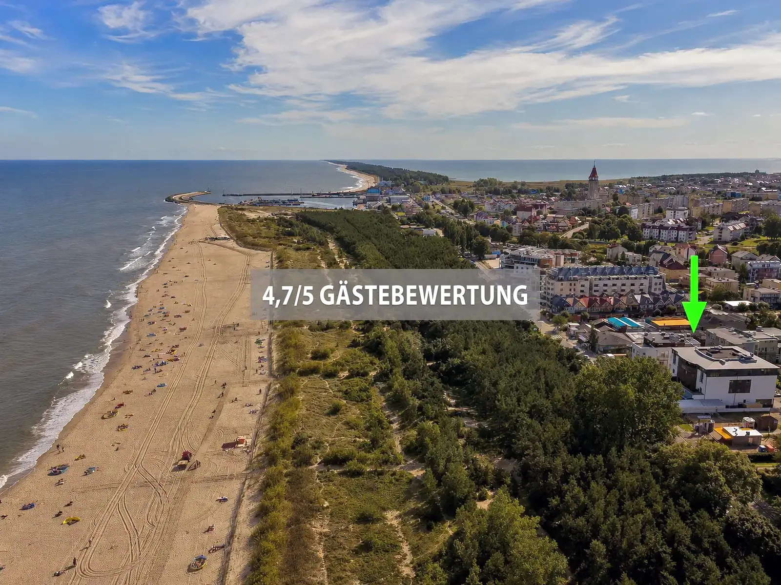Luftbild von Władysławowo mit Ostseestrand und Rejs B&B – Gäste bewerten uns im Schnitt mit 4,7 von 5